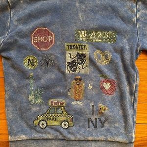 ⭐️ BUTTER SUPER SOFT Zip Up Hoodie /New York Theme Detailing